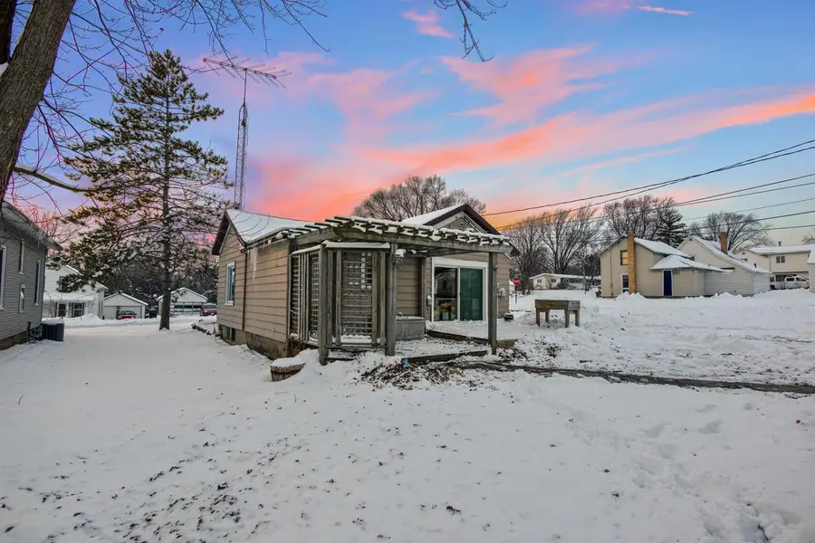 317 Hamburg Street, Ripon, WI 54971 - Image #2