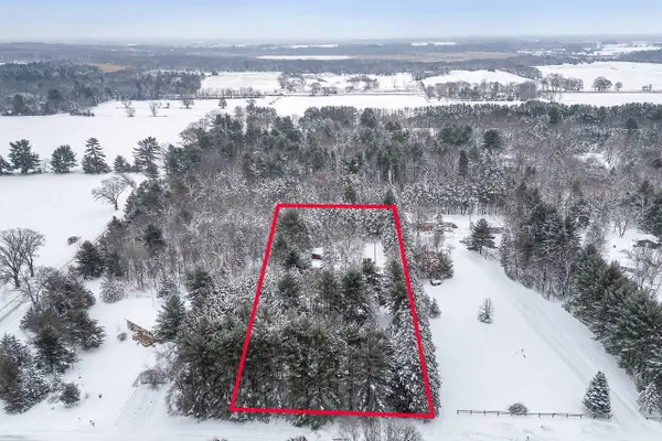 N4974 Brentwood Way, Montello, WI 53949