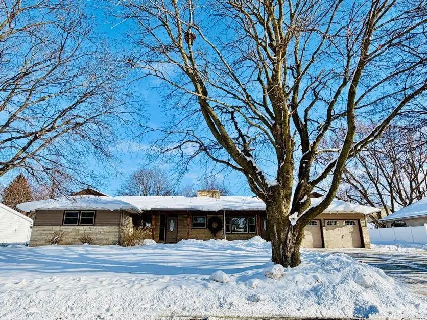 726 28th Avenue, Monroe, WI 53566 - #3