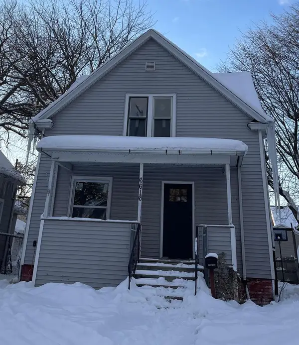 6616 20TH Avenue, Kenosha, WI 53143