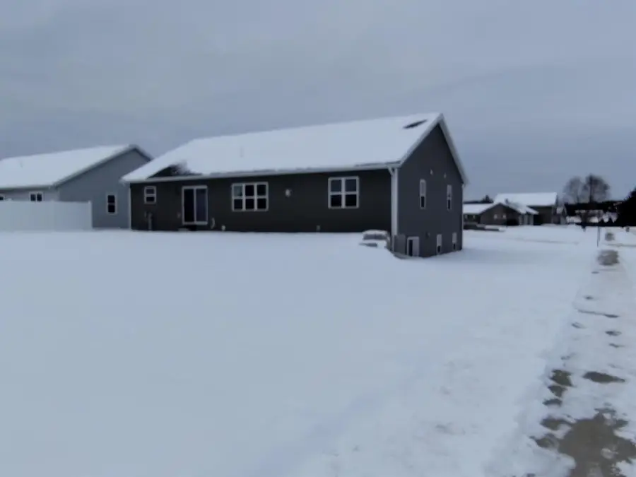2148 Cambridge Court, Reedsburg, WI 53959 - Image #3