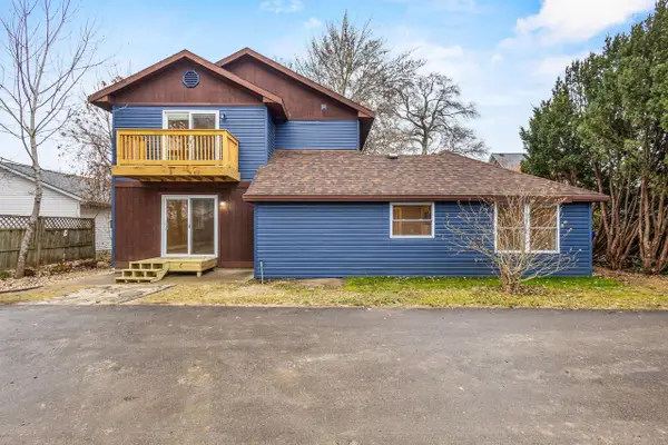 609 E Main Street, Stoughton, WI 53589