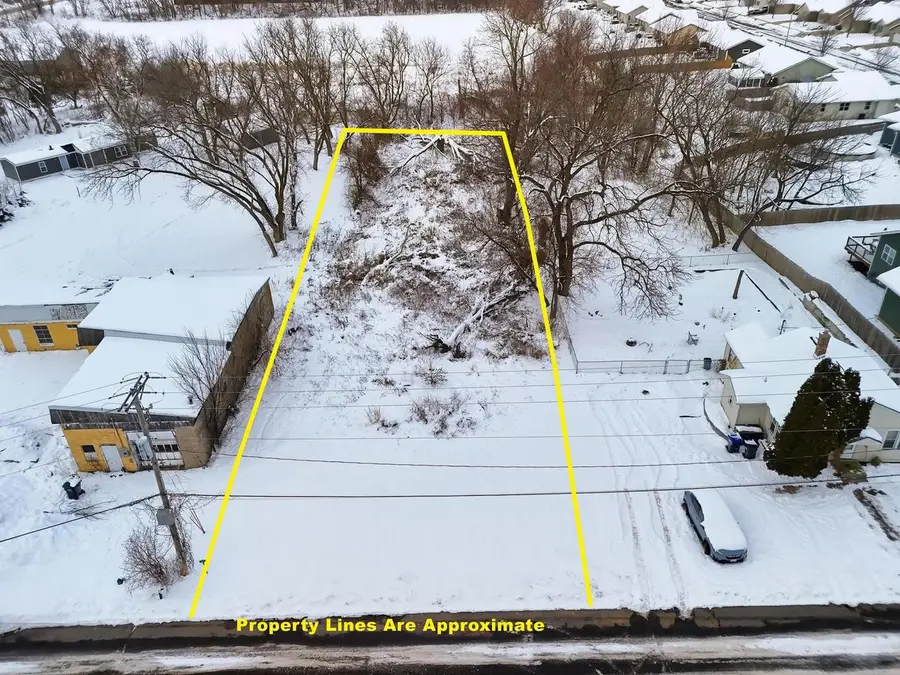 572 Thronson Drive, Edgerton, WI 53534 - Image #3