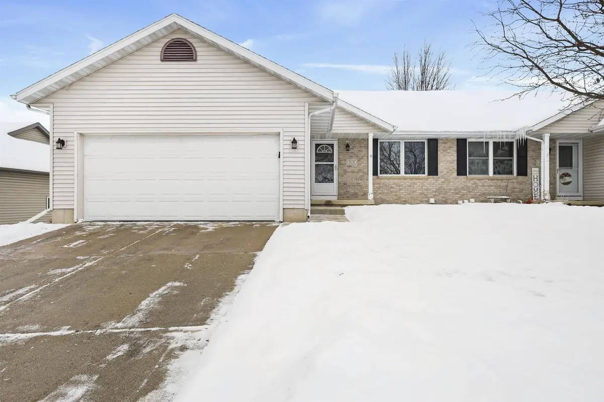 219 Chateau Drive, Cottage Grove, WI 53527 - Image #1