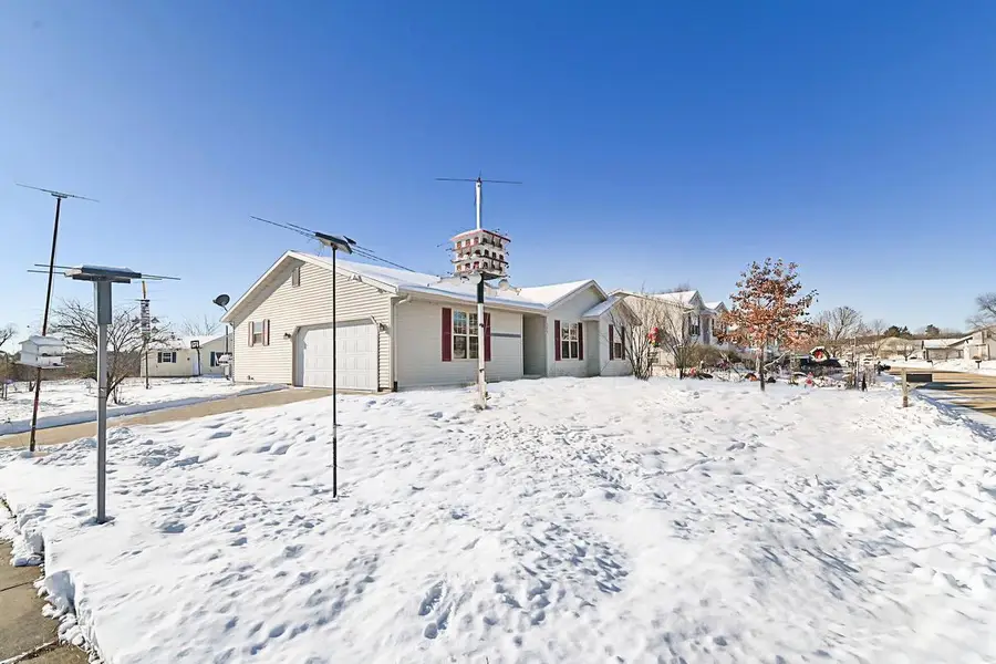 506 Sugar Avenue, Belleville, WI 53508 - Image #3