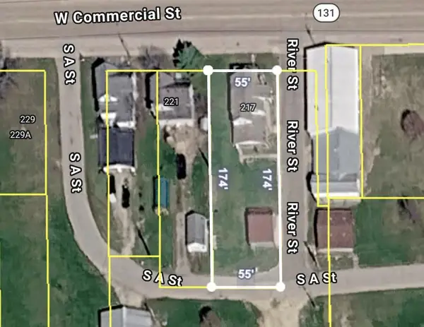 217 W Commercial Street, Viola, WI 54664