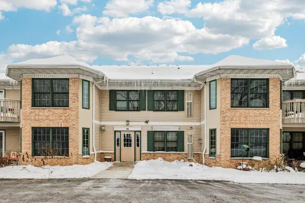 5397 Blue Bill Park Drive #8, Waunakee, WI 53597
