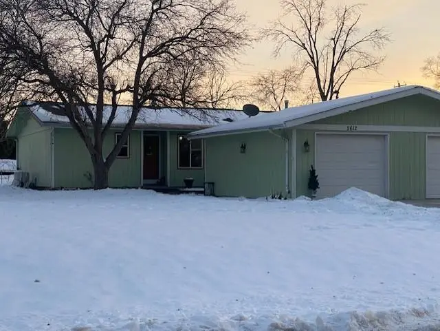 2610-2612 Blarney Stone Drive, Beloit, WI 53511 - Image #2