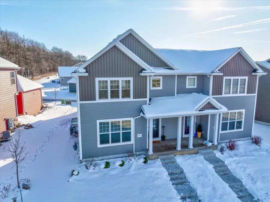 2327 Autumn Lake Parkway, Madison, WI 53718 - Image #2