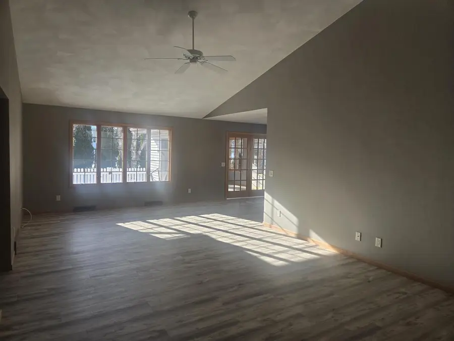 4242 Greenbriar Drive, Janesville, WI 53546 - #2