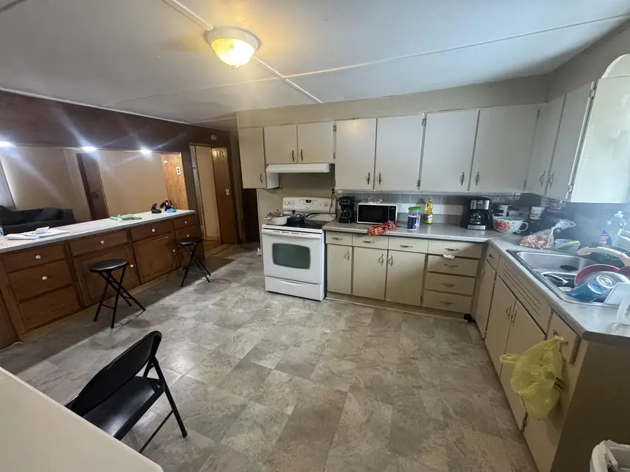 1007 8th Avenue, Monroe, WI 53566 - #3