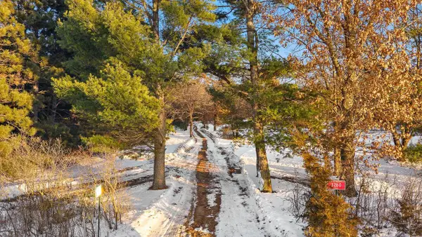 3258 8th Avenue, Wisconsin Dells, WI 53965