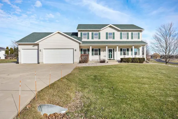 3026 Saddle Brooke Trail, Sun Prairie, WI 53590
