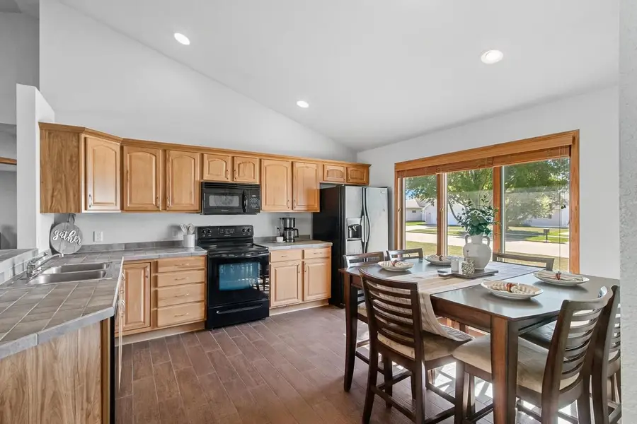 4229 Baybrook Drive, Janesville, WI 53546 - Image #2