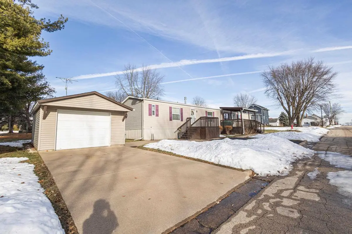623 S Jackson Street, Cuba City, WI 53807 - #1