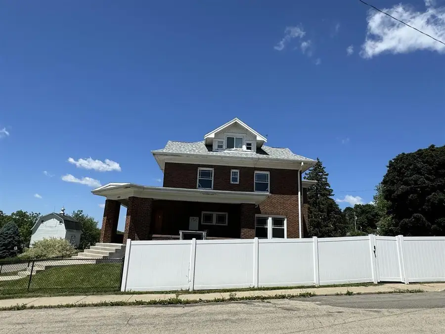 W2980 Walnut Street, Juda, WI 53550 - #3