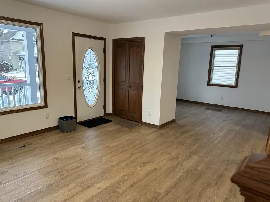 325 W Maple Avenue, Beaver Dam, WI 53916 - #2