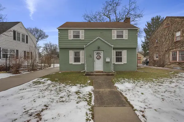 71 S Blackhawk Street, Janesville, WI 53545