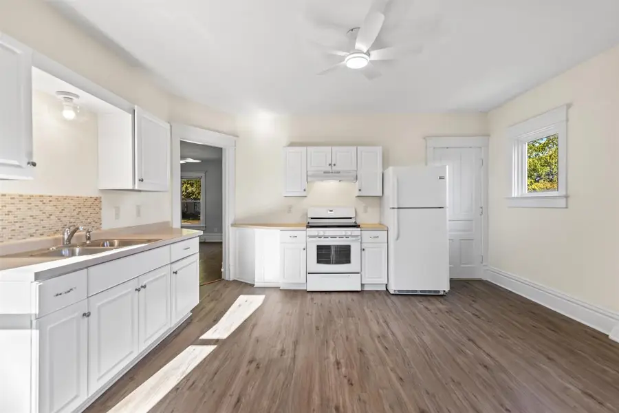 516 E Beloit Street, Orfordville, WI 53576 - #3