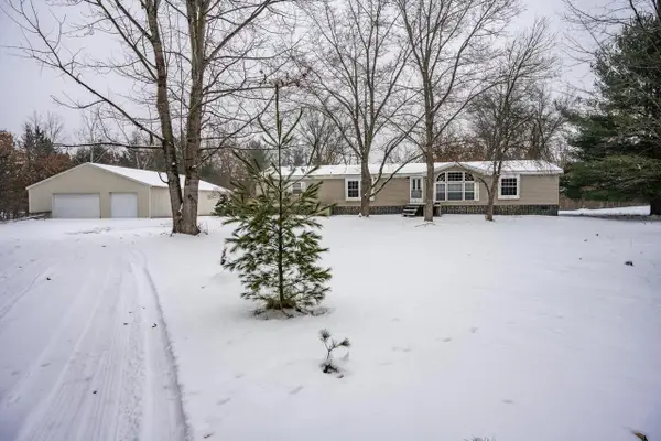 N9358 7th Avenue, Necedah, WI 54646