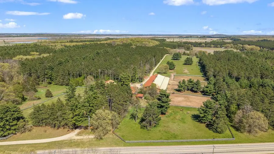 W2470 County Road B, Montello, WI 53949 - #2