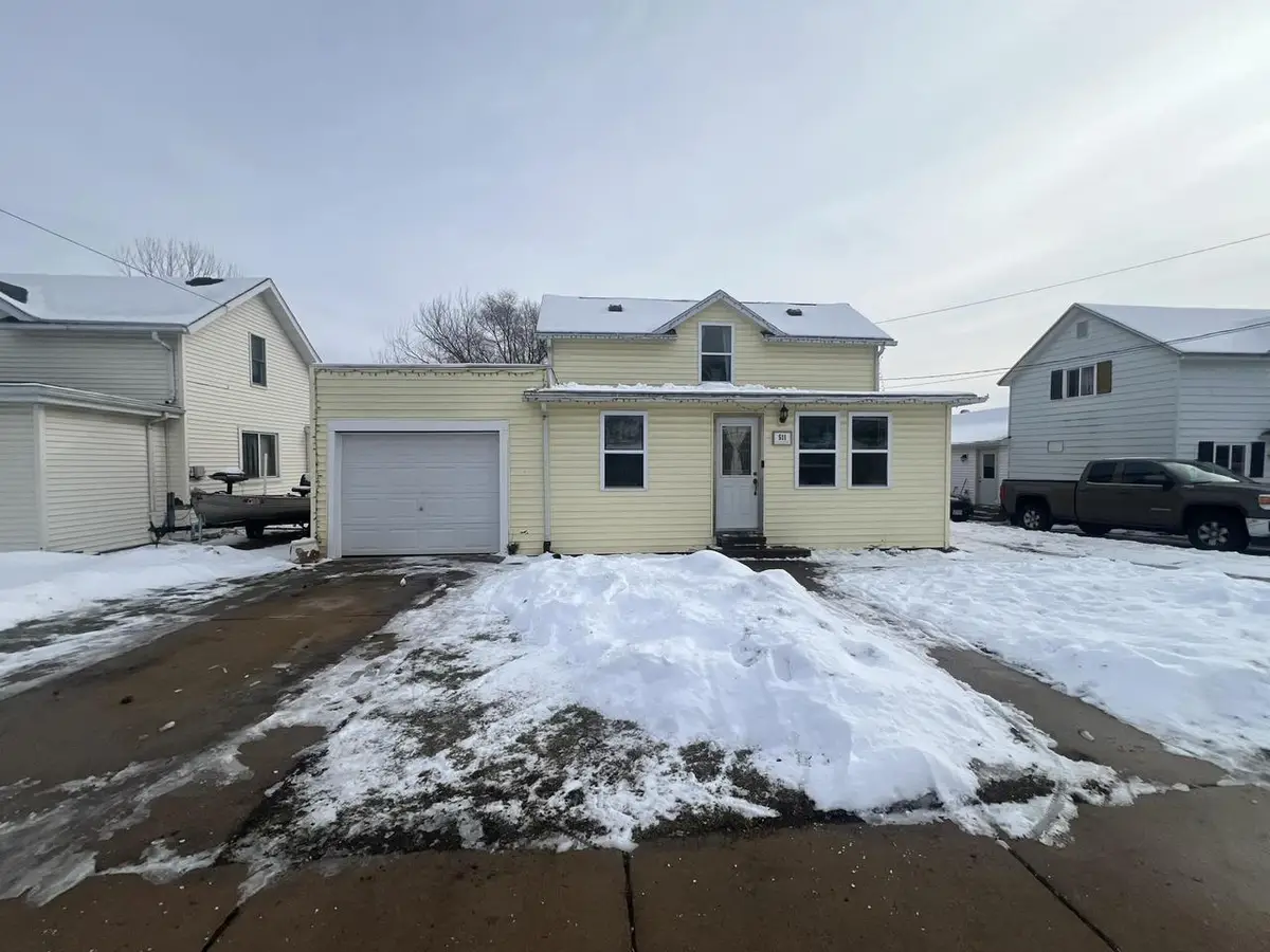 511 N Glendale Avenue, Tomah, WI 54660 - #1