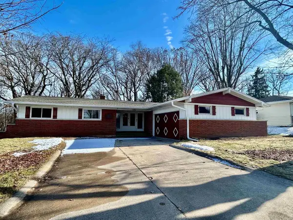 422 Eaton Street, Green Lake, WI 54941