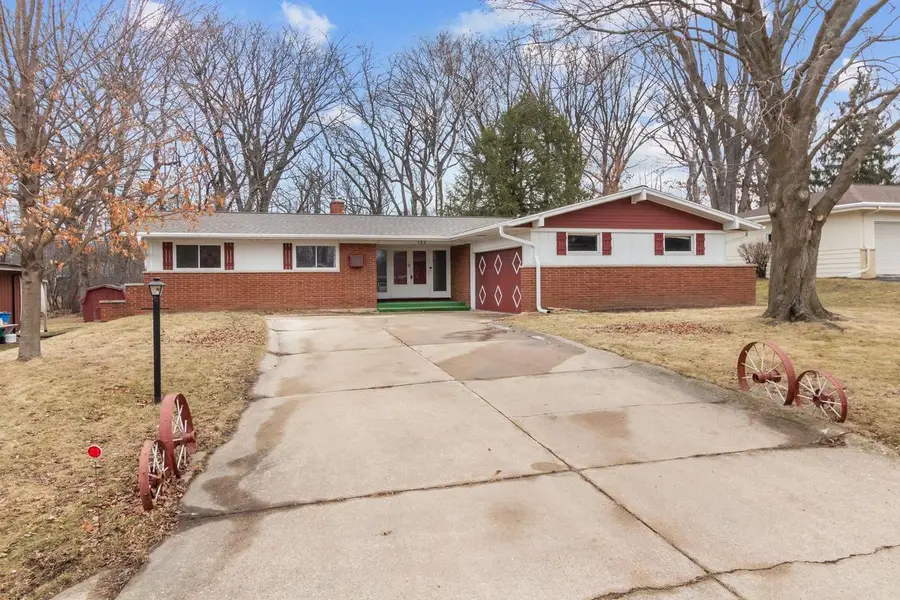 422 Eaton Street, Green Lake, WI 54941 - #2