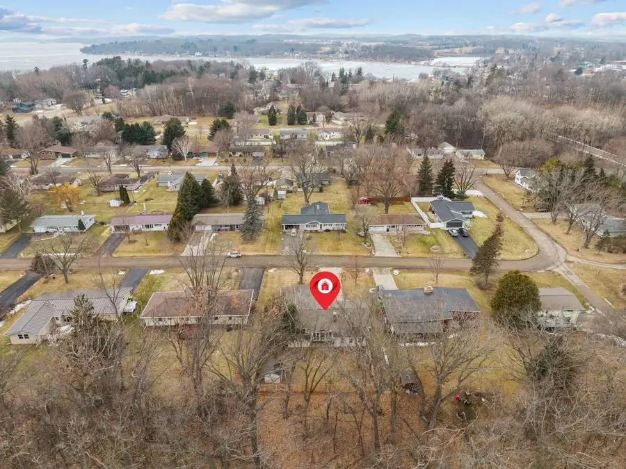 422 Eaton Street, Green Lake, WI 54941 - #3