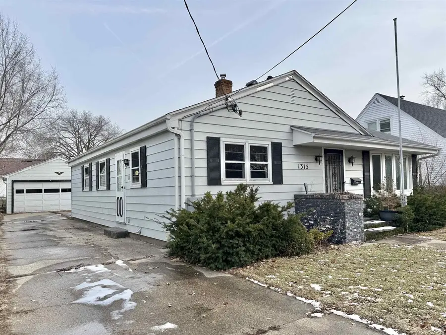1315 Hackett Street, Beloit, WI 53511 - Image #2