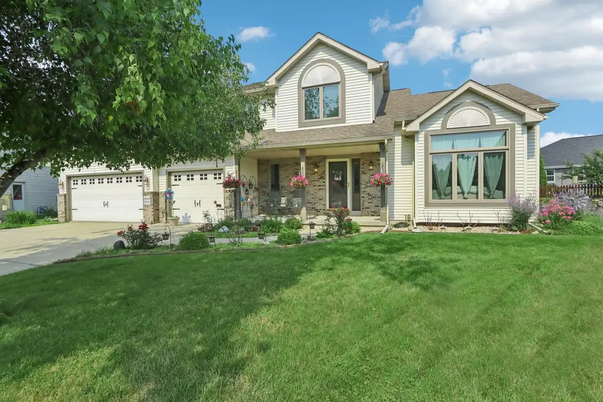 901 Innisbrook Court, Waunakee, WI 53597 - Image #1