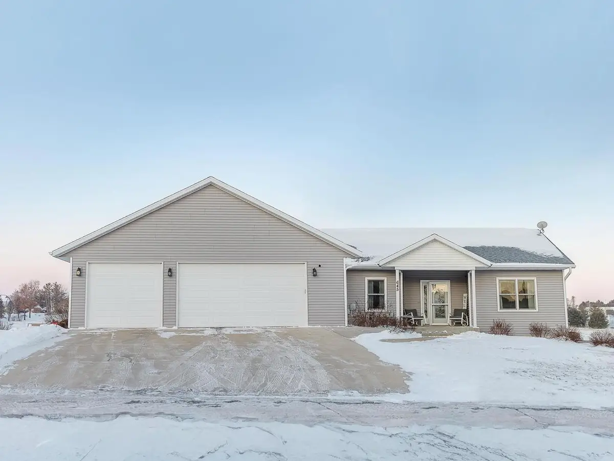 645 Carlyle Drive, Belmont, WI 53510 - Image #1