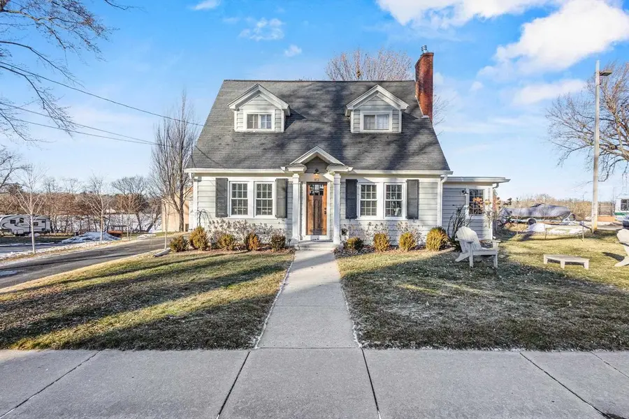 472 Hill Street, Green Lake, WI 54941 - Image #2