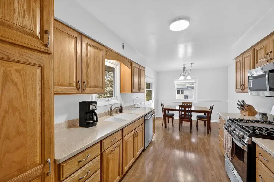 5110 Sherven Drive, Madison, WI 53716 - Image #3