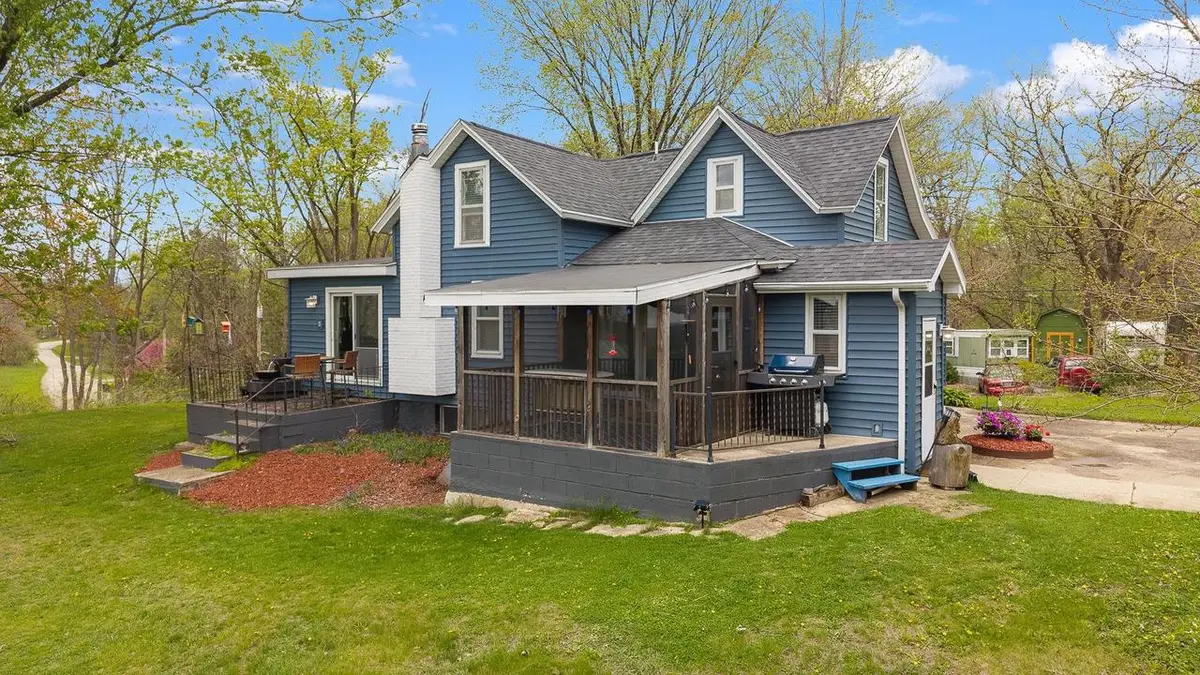 206 Church Street, Merrimac, WI 53561 - #1