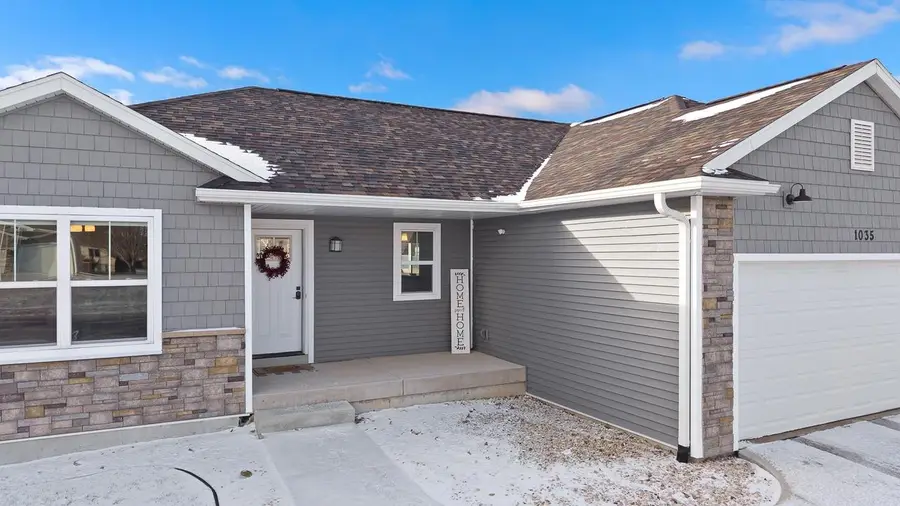 1035 Bluegrass Trail, Waterloo, WI 53594 - Image #2