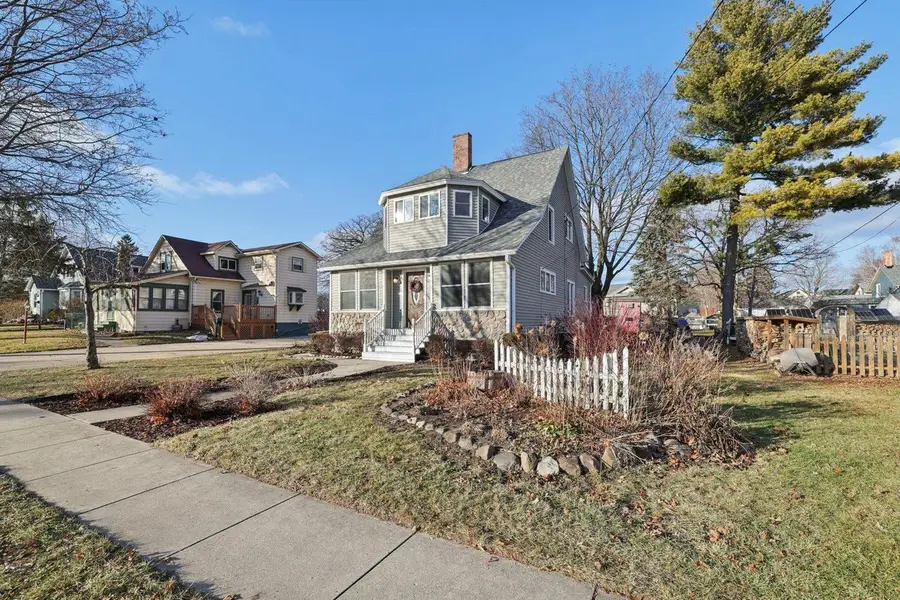 308 S 4th W Street, Fort Atkinson, WI 53538 - Image #2