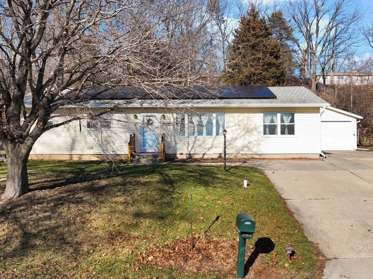 5840 Madsen Circle, Oregon, WI 53575 - Image #1