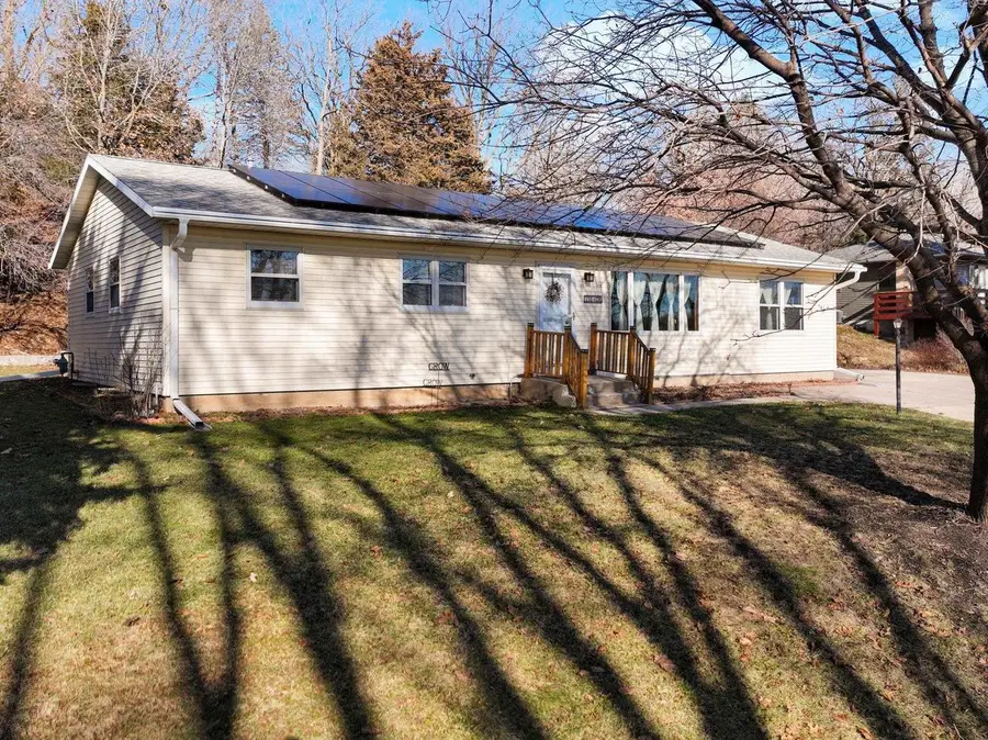 5840 Madsen Circle, Oregon, WI 53575 - Image #2