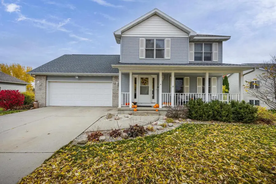 733 Valley View Drive, Stoughton, WI 53589 - Image #2
