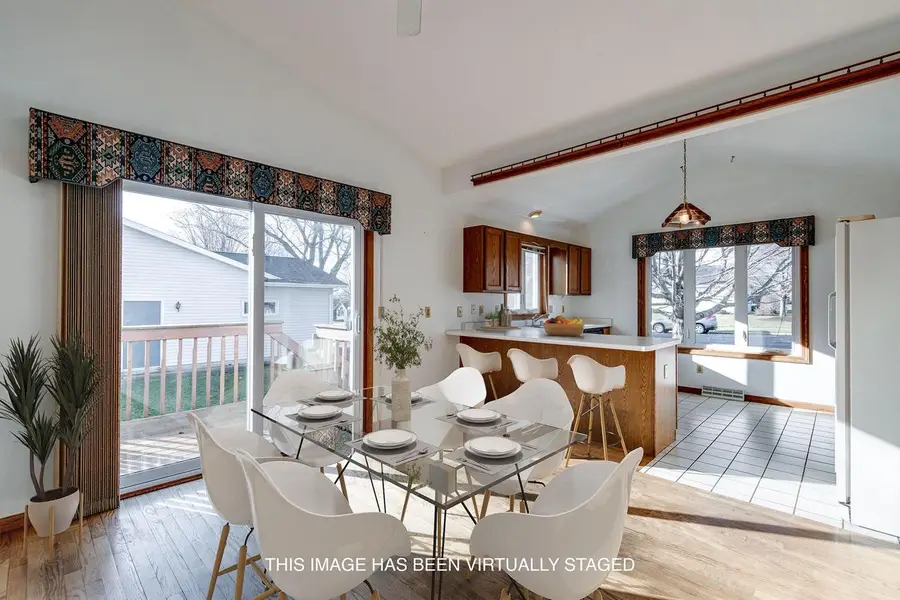 850 N Perry Parkway, Oregon, WI 53575 - Image #3