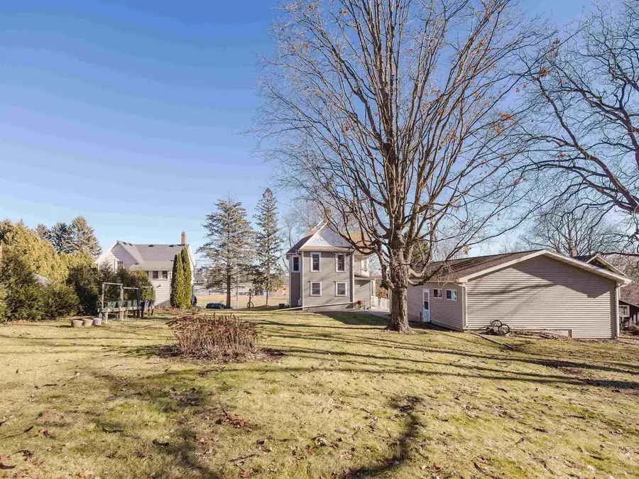 729 Center Street, Mineral Point, WI 53565 - Image #3