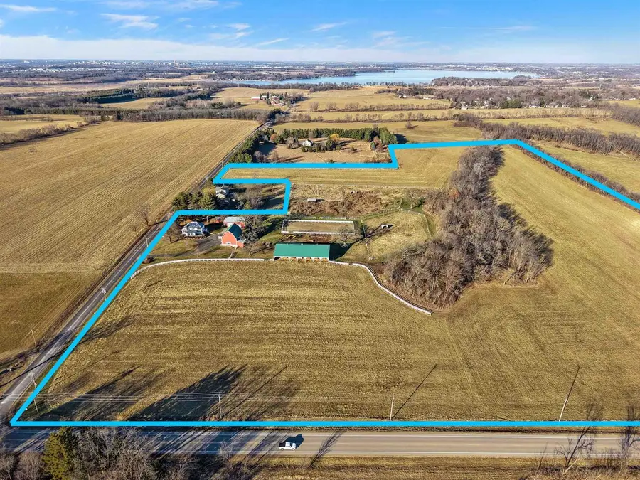 4595 Mahoney Road, McFarland, WI 53558 - #2