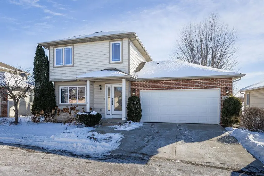 558 Lexington Drive, Oregon, WI 53575 - Image #1