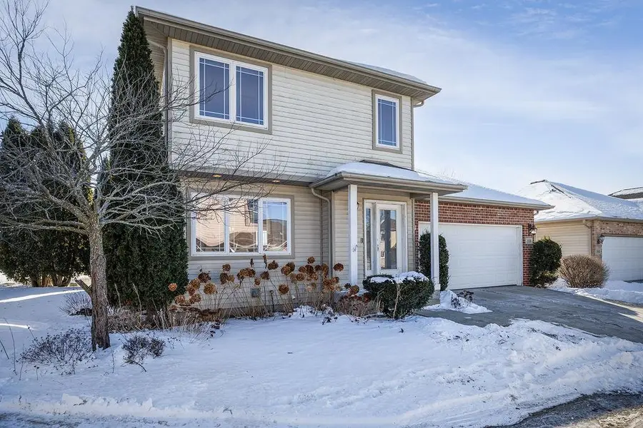 558 Lexington Drive, Oregon, WI 53575 - Image #2