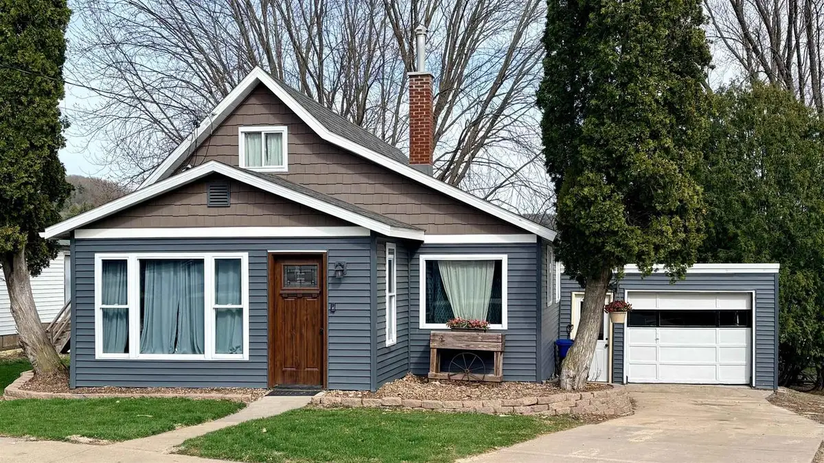 404 Division Street, Ontario, WI 54651 - #1