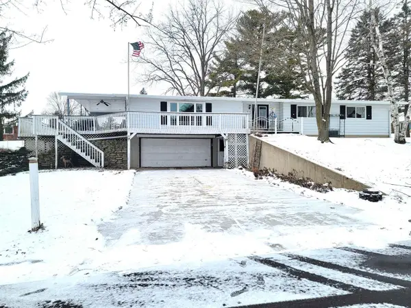 212 N Fairview Avenue, Argyle, WI 53504