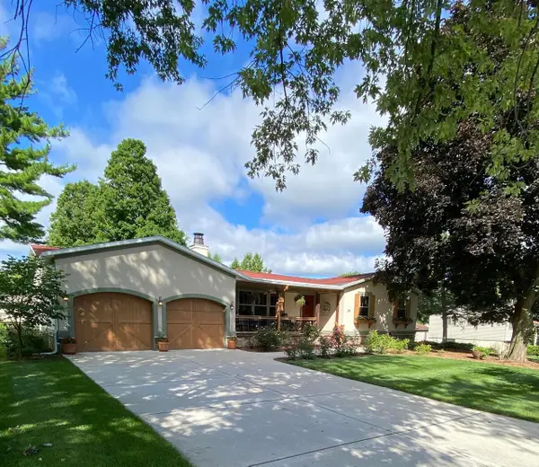 214 Johnson Street, Cambridge, WI 53523