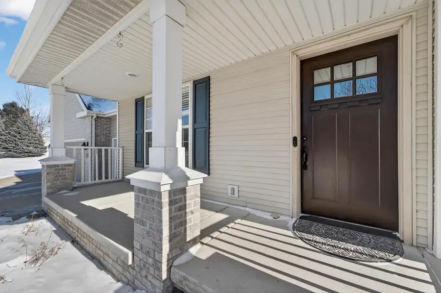 7571 Heather Knoll Lane, Verona, WI 53593 - Image #2