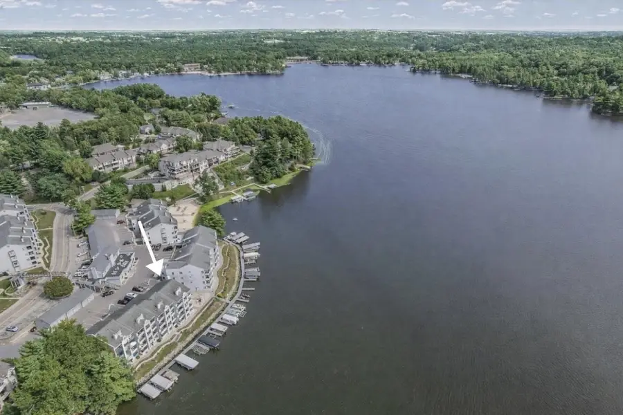 530 E Hiawatha Drive #208, Wisconsin Dells, WI 53965 - Image #2